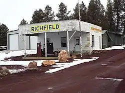 The Richfield Service Station