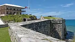 The Commissioner's House and 6-inch RBL gun of the Keep.