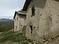 Mount Camiolo di Fondo, barn known as Massa dei Bernàrc