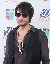 Beto Cuevas (2012)