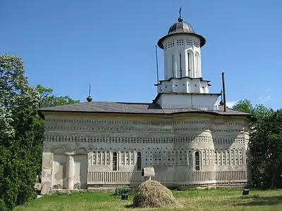 Aroneanu Church in 2008