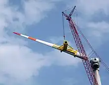 An advanced rigging challenge assembling a wind turbine.