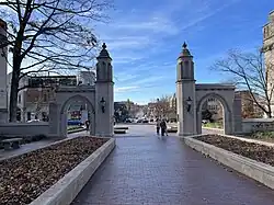 Sample Gates and Kirkwood looking toward downtown