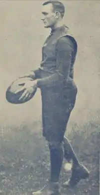 Bobby Monk played 125 matches for Melbourne from 1907 to 1914