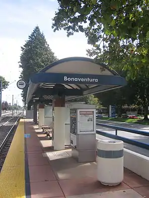 The platform at Bonaventura station