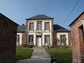 The town hall in Boutencourt