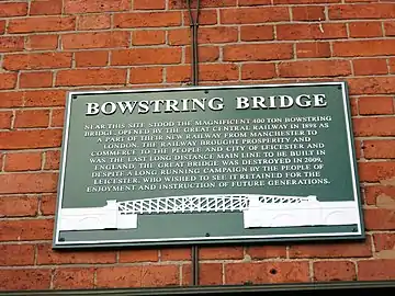 On 25 September 2010 Leicester Civic Society unveiled this memorial plaque to the bridge on the facade of a nearby building.