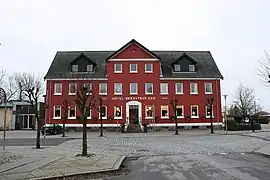Brædstrup Kro; Inn established late 18th century. Demolished 2019.