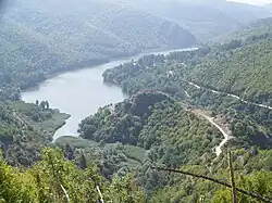 Lake Gradče with Dolno Gradište location