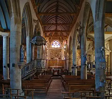 Looking along the nave towards the choir