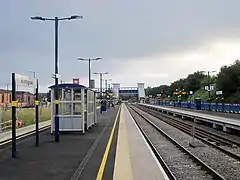 Bromsgrove station in 2016 with four platform faces