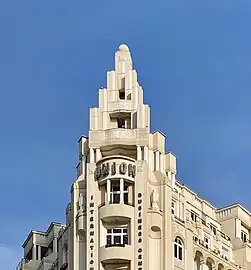 Ziggurat - Union Hotel (Strada Ion Câmpineanu no. 11) in Bucharest, by Arghir Culina, 1931