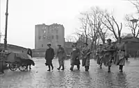 German officers from Kriegsmarine, Heer and on inspection after the accident. Among them Reichskommissar für Norwegen Josef Terboven and Admiral Otto von Schrader. In the background Rosenkrantz Tower and Haakon's Hall