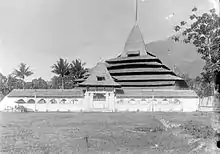 Sultan of Ternate Mosque in North Maluku (17th century).