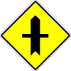 Priority road (priority at the first junction)