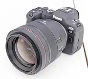RF 85 mm f/1.2L USM on a Canon EOS R6