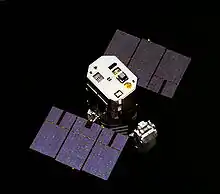 George Nelson attempts to capture the Solar Maximum Mission satellite.