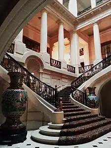 Carolands Chateau: Grand Staircase after restoration