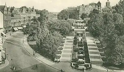 The Mont des Arts in the 1920s showing Vacherot's temporary garden