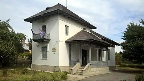House - Studio "Gheorghe Petrașcu" from Târgoviște