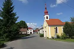 Centre of Oponešice