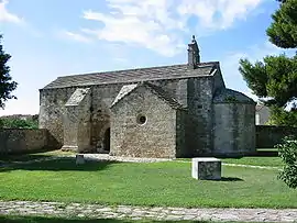 Saint-Cyr Chapel