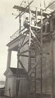 Killam performing restoration work at Mount Vernon