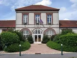 The town hall in Choisy-en-Brie