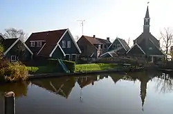 View on Driehuizen from the canal