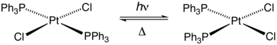 Photoisomerization of (Ph3P)2PtCl2