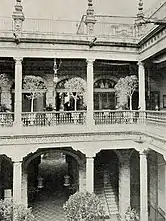 Cloister of Casa de los Azulejos in 1897.