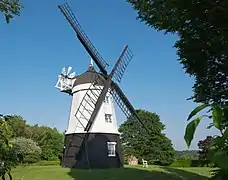 Cobstone Windmill,Buckinghamshire, EnglandPotts Windmill/Cottage