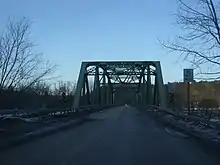 Cochecton–Damascus Bridge, the dividing line between PA 371 and Sullivan CR 114
