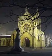 The collegiale by night