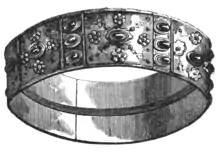 A black and white illustration of an oval crown