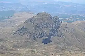 Tari mountain