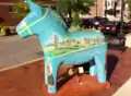 Dalecarlian horse in Andersonville, Chicago