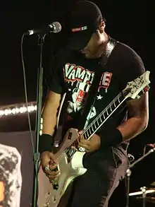 Guitarist Dave Baksh performing in 2003