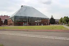 The library "Bookmountain"