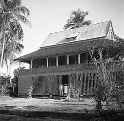 The teacher and his wife in front of their house in Ganzee (1947)