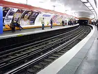 Line 6 platforms at Denfert-Rochereau