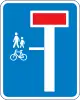 E18.1.3: Dead end with continuing cyclepath to the left