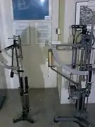Dynamometer for measuring the resistance of the yarn tensile