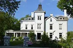 Dowling House