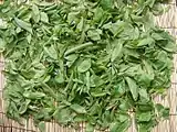 Drying persimmon leaves for gamnip-cha