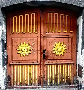 Art Nouveau door with a decorative sunflower motif (Rybnik Silesia)