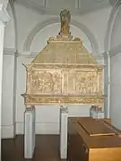 Crypt with the ark containing the relics of San Donnino