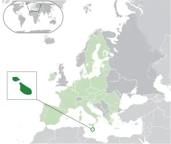 Location of Malta (green circle)– in Europe (light green & dark grey)– in the European Union (light green)  –  [Legend]