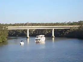 Railway bridge over Georges River