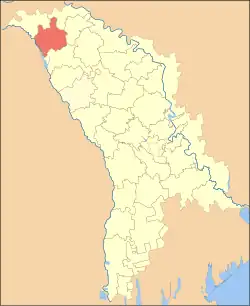 Location of Edineț District